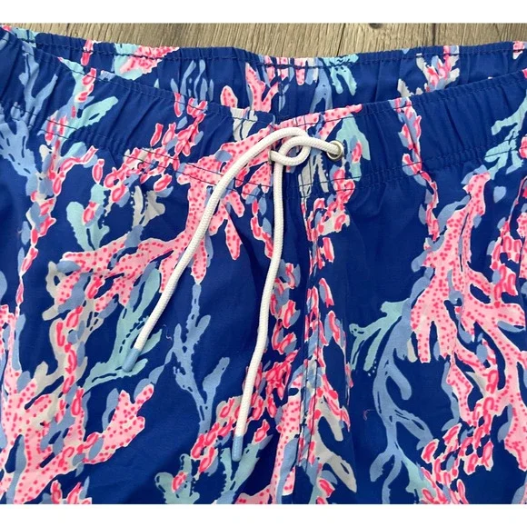 Lilly Pulitzer Men’s Capri Swim Trunks Borealis Blue Swim On Over Sz MEDIUM $98 - Picture 2 of 11